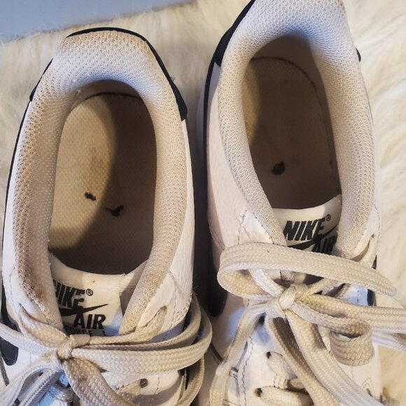 Nike Air Force 1 Low White Black (2024) (GS) FV5948-101 Size 7Y/Womens 8.5 - Picture 8 of 11